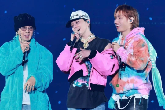 Một vé xem BigBang gần bằng hai tháng lương tối thiểu của người Việt?