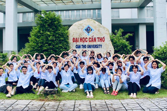 Đại học Cần Thơ: Công nghệ bán dẫn 'nóng' mùa tuyển sinh 2026