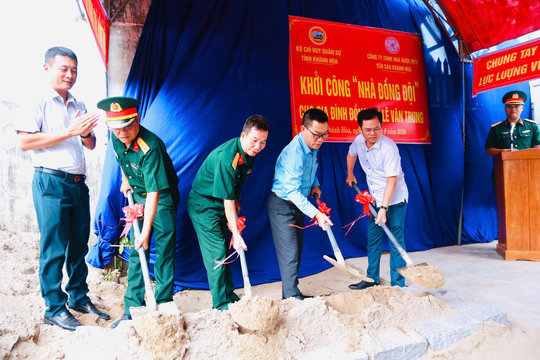 Yến sào Khánh Hòa đồng hành xây dựng 'Nhà đồng đội' cho quân nhân có hoàn cảnh khó khăn