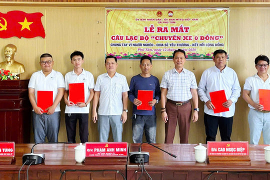 Câu lạc bộ 'Chuyến xe 0 đồng' lan tỏa nghĩa tình ở Cần Thơ