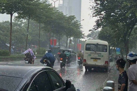 Thời tiết hôm nay 17/8: Bắc Bộ mưa to đầu tuần