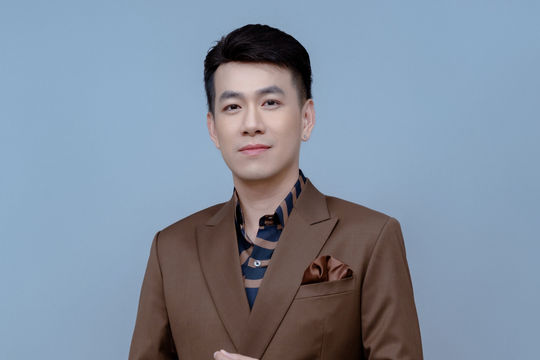 Hồ Trung Dũng từng tạm dừng ca hát để tìm lại chính mình