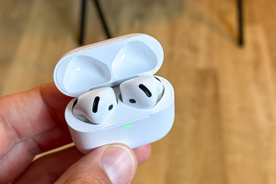 AirPods tích hợp camera, nhưng lại không dùng để chụp ảnh, quay video