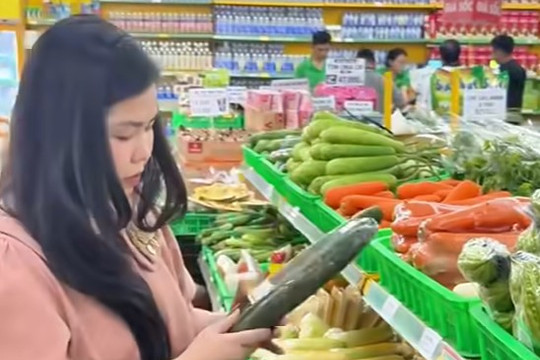 Lạm phát giảm trên diện rộng bù đắp tác động của việc tăng lương cơ sở