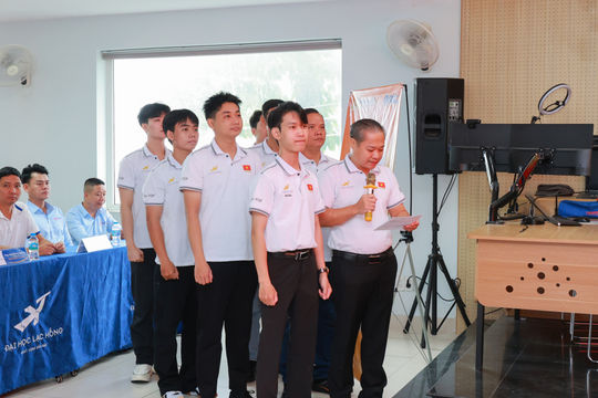 11 lần đưa Việt Nam đến đấu trường Robocon châu Á