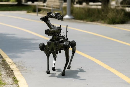 Quân đội Mỹ vô tình giúp Trung Quốc làm robot chó?