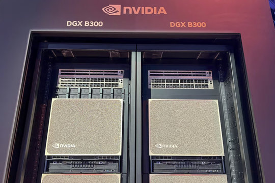 Đài Loan truy tố nhân viên Nvidia, Supermicro vì tuồn 74 máy chủ AI sang Trung Quốc