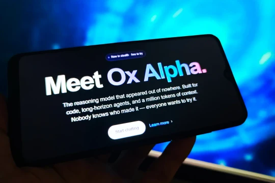 Z.ai đứng sau Ox Alpha, cộng đồng mạng Trung Quốc phấn khích