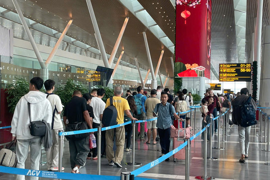 TP.HCM tăng sức vận tải trên nhiều loại hình trong kỳ nghỉ Quốc khánh