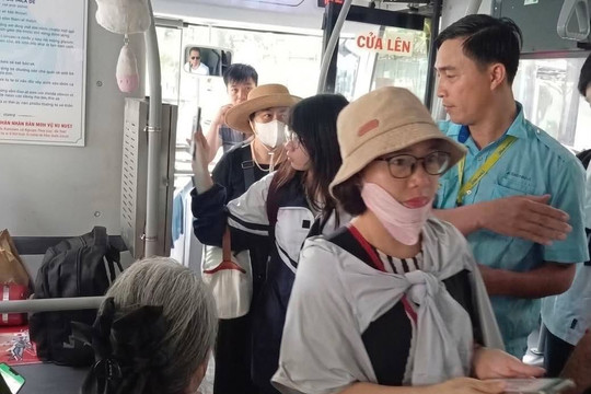 Mơ combo du lịch 2/9 giá rẻ, du khách dính bẫy quét mã QR 'bay' sạch tài khoản