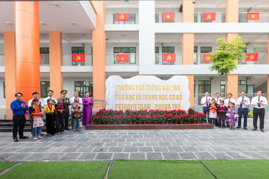 Khánh thành Trường Phổ thông nội trú Tiểu học và Trung học cơ sở Petrovietnam - Phong Thổ (Lai Châu)