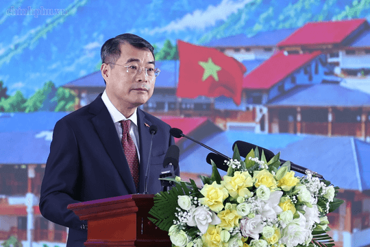 Lễ khai giảng năm học 2026-2027: Công nghệ vào trường học, cơ hội giáo dục mở rộng đến vùng biên
