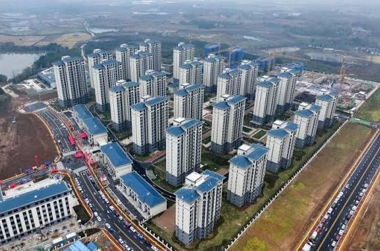 Trung Quốc buộc chủ đầu tư xây nhà trước rồi mới được bán?