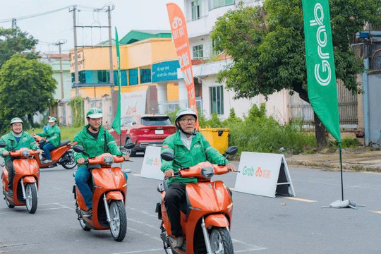 Từ giấc mơ tự chủ tan vỡ đến cuộc mưu sinh oằn lưng vì chiết khấu - Bài 2: Ba trụ cột để lấp khoảng trống an sinh của tài xế xe công nghệ