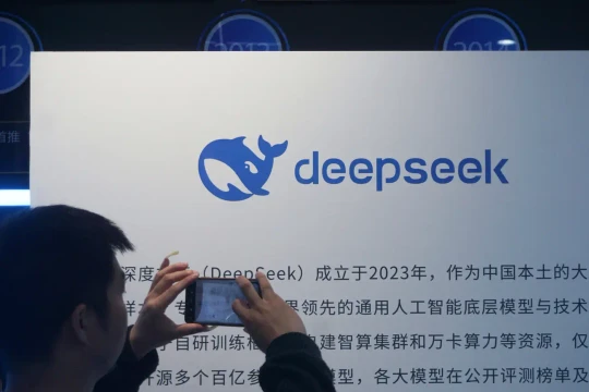 Kỹ sư DeepSeek hé lộ công việc tại công ty AI hàng đầu Trung Quốc qua bài viết gây sốt