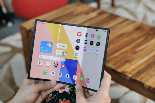 Apple vừa ra mắt iPhone Duo, Samsung đã rục rịch muốn tung Galaxy Z Trifold 2