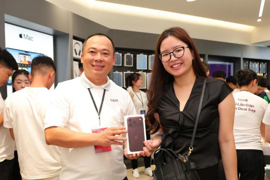 ‘Tech Gap’ có phải chỉ là chuyện chậm được tiếp cận một thế hệ iPhone mới?