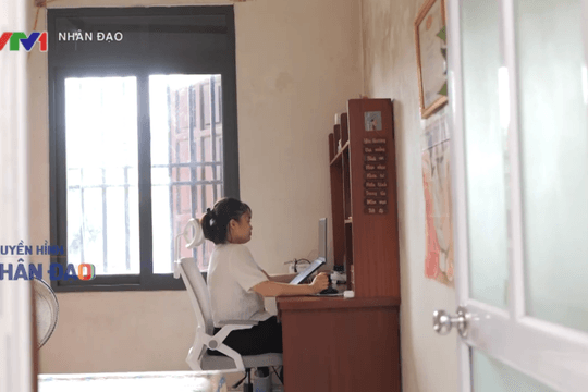 21 lần bị từ chối, cô gái bại não tự tìm đường vào thị trường lao động