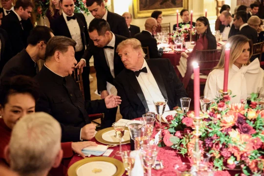 Hơn 130 người dự quốc yến của ông Trump - Tập Cận Bình là những ai?
