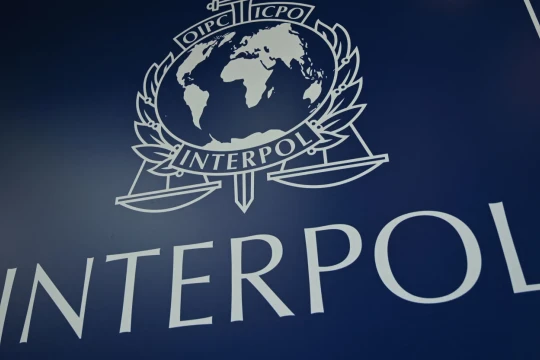 AI khiến tấn công mạng nhanh và khó phát hiện hơn, Interpol cảnh báo gì?