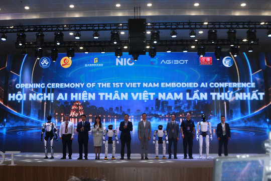 Hội nghị AI hiện thân Việt Nam lần thứ nhất: Đưa robot và AI từ chính sách vào thực tiễn