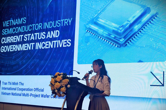 Từ thuế 10% đến miễn tiền thuê đất: Những ưu đãi để chào mời nhà đầu tư bán dẫn