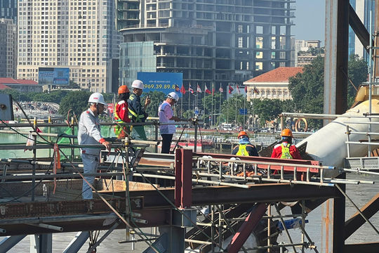 TP.HCM cần thêm nhiều cây cầu kết nối qua sông Sài Gòn
