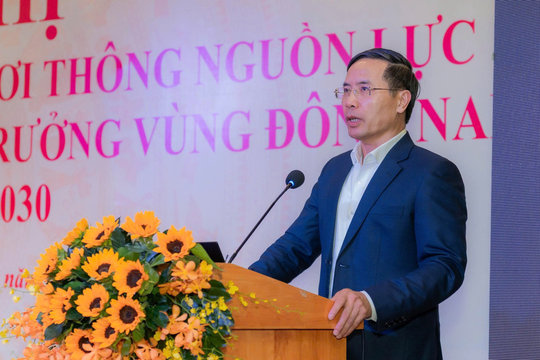 Huy động vốn cho Đông Nam Bộ: Không thể chỉ trông vào ngân hàng