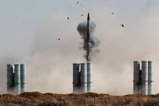Tin vũ khí hôm nay 30/10: S-400 ở Kaliningrad duy trì trực chiến, Nga đang đề phòng điều gì?