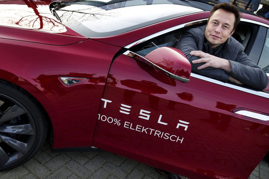 Tesla chính thức có mặt tại Việt Nam, tuyển dụng 5 vị trí