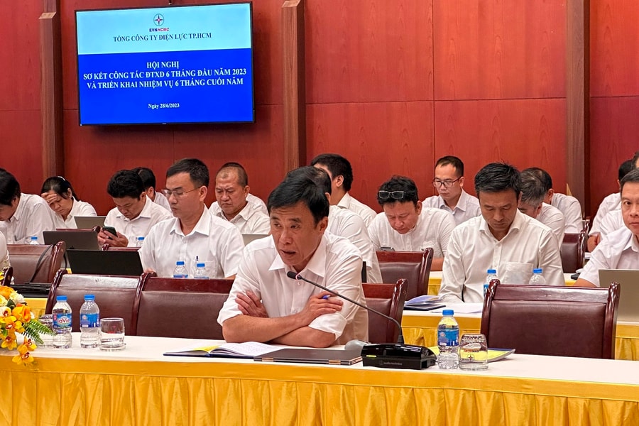 Điện lực TP.HCM tập trung mọi nguồn lực để hoàn thành các chỉ tiêu đầu tư xây dựng năm 2023