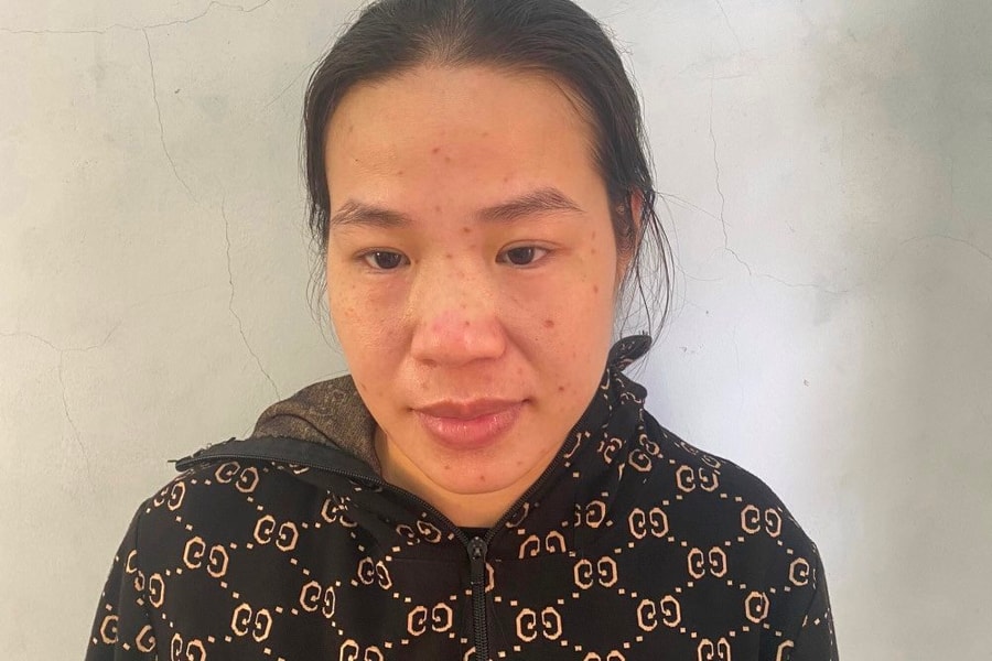 Khởi tố người phụ nữ lên mạng mua sổ đỏ giả ﻿﻿mang đi vay vốn ngân hàng