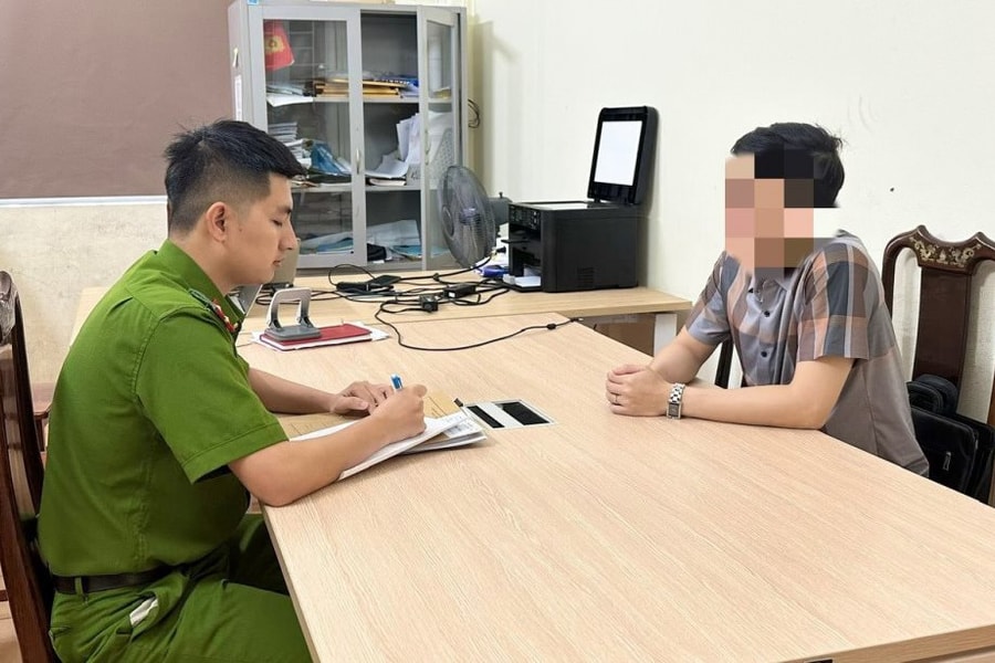 Giám đốc doanh nghiệp bị cán bộ thuế "giả" chiếm đoạt gần 100 triệu đồng
