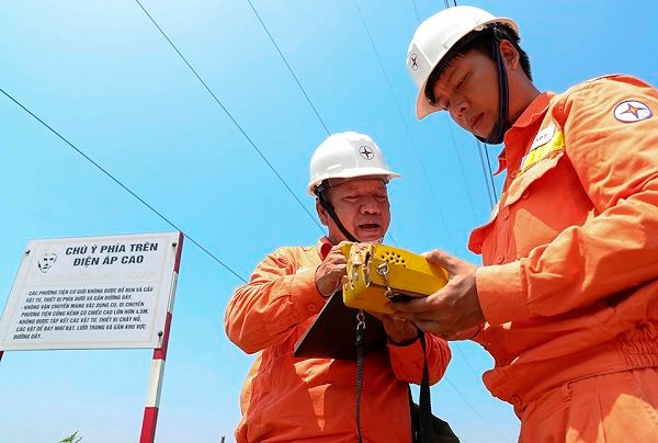 Lượng điện tiêu thụ tăng chóng mặt, đạt mức cao nhất từ đầu năm