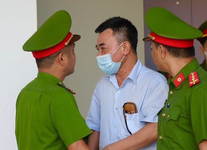 Cựu PGĐ Công an Hà Nội: 'Không hưởng lợi mà phải khắc phục hậu quả, thật đau lòng'