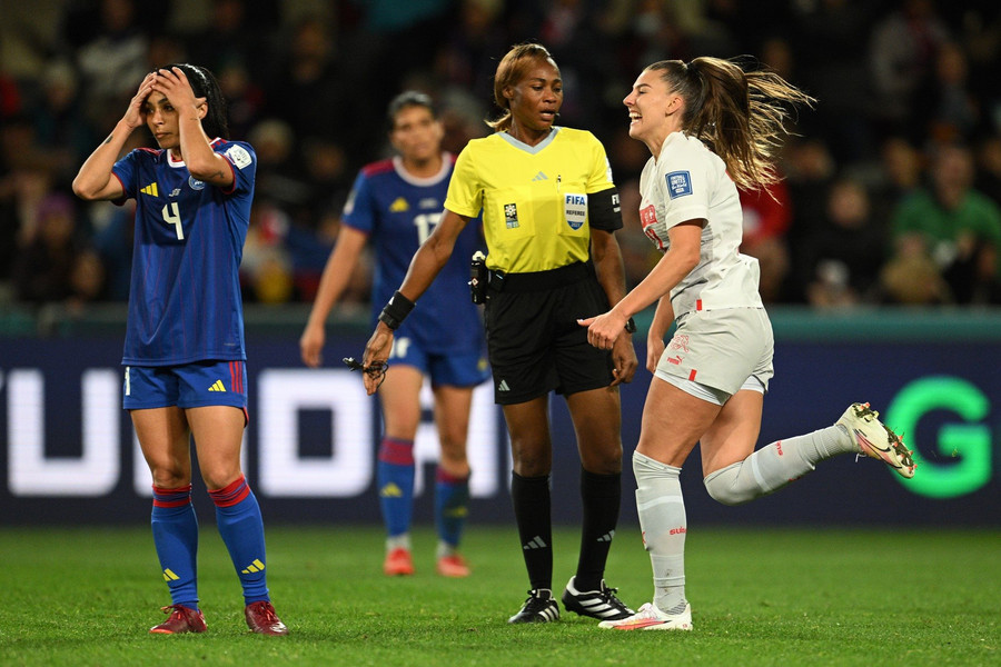 World Cup 2023: Philippines rơi xuống cuối bảng khi thua Thụy Sỹ