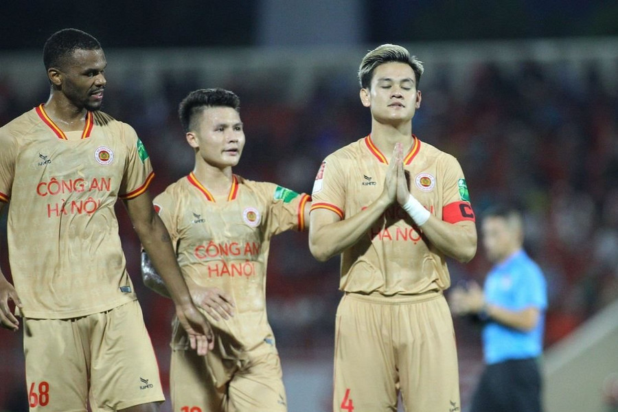 Thắng Topeland Bình Định, CLB Công an Hà Nội củng cố vị trí đầu bảng V-League