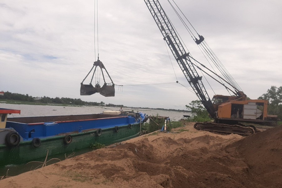 Tiền Giang: Còn hơn 40 triệu m3 cát lòng sông có thể khai thác