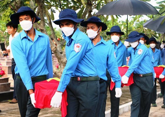 Truy điệu, cải táng 108 hài cốt liệt sỹ quân tình nguyện Việt Nam