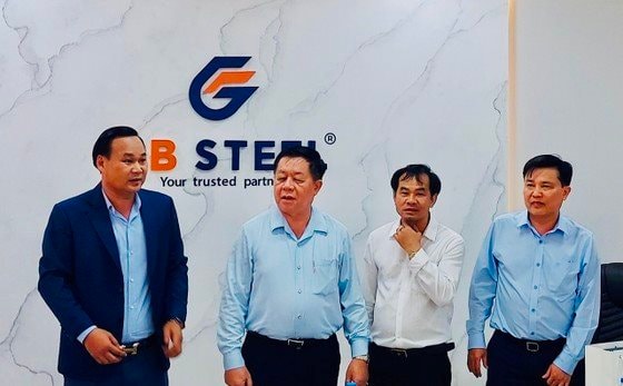 Đoàn công tác của Trung ương và tỉnh Long An thăm, làm việc tại Nhà máy Global Benjamin Steel