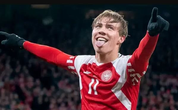 Eriksen nói về điều Hojlund sẽ đem đến cho MU, Ten Hag nổi giận vì lối chơi 'không thể tha thứ'