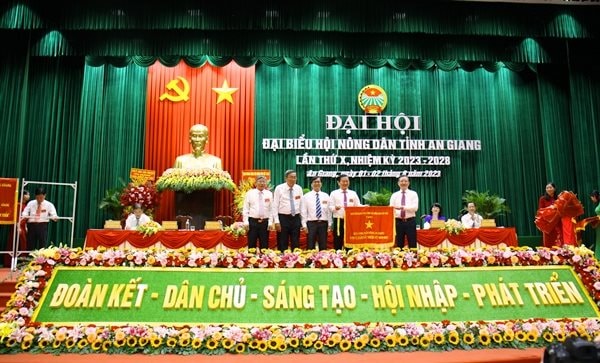 Ông Nguyễn Văn Nhiên tái đắc cử chức Chủ tịch Hội Nông dân tỉnh An Giang