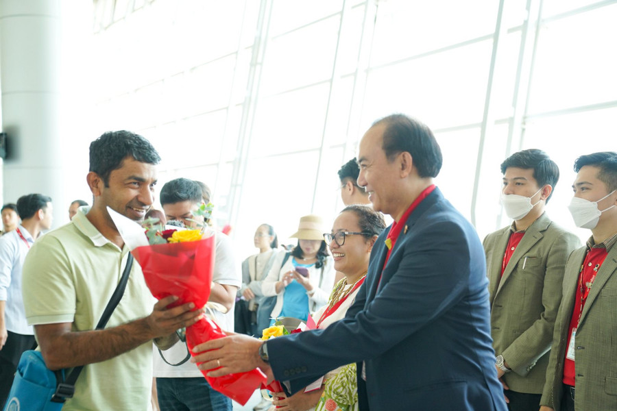 Vietjet mở đường bay thẳng từ Jakarta, mang khách tới thành phố mang tên Bác