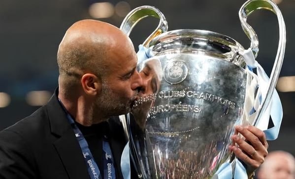 Guardiola nói Man City không thể lặp lại cú ăn 3, bối rối vì tưởng Harry Kane đã về Bayern 