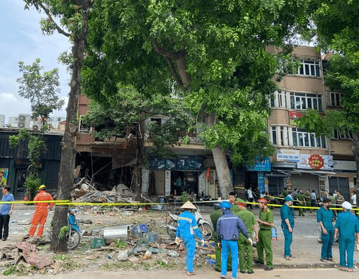 Hà Nội: Nổ khí gas tại Yên Phụ, 3 người bị thương