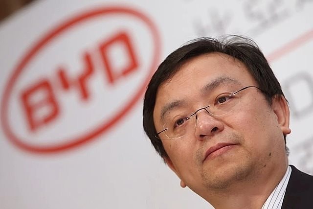 Tài sản CEO hãng ô tô điện số 1 Trung Quốc mất 1,5 tỉ USD do Tesla tiếp tục giảm giá xe