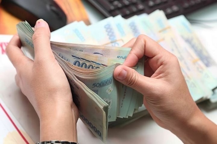 Ngân hàng Nhà nước lệnh, nhiều ngân hàng 'mạnh tay' giảm lãi suất cho vay
