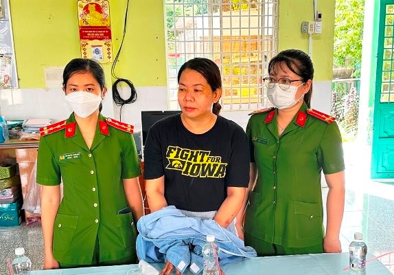An Giang: Bắt nữ kế toán trường mẫu giáo mua bán trái phép hóa đơn thuế GTGT