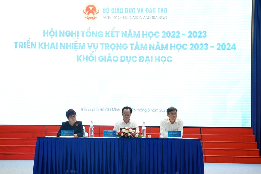 Học phí không tăng, trường ĐH gặp khó khăn về tài chính khi đào tạo