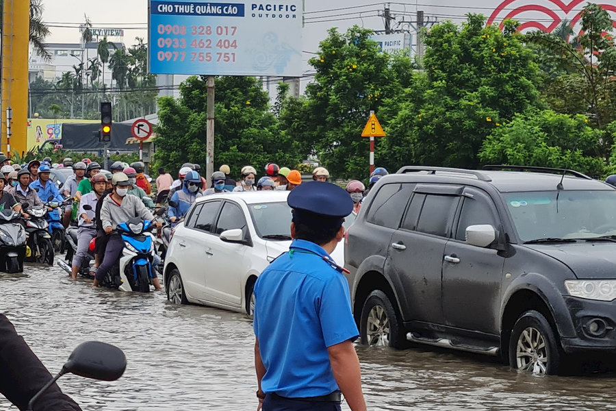 Ngập lụt tại các đô thị ĐBSCL ngày càng trầm trọng